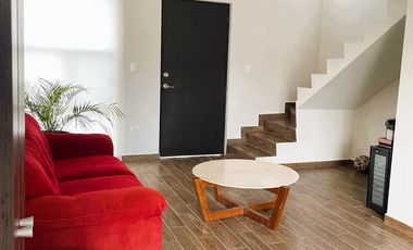 Casa equipada en Venta, en esquina ,privada con amenidades