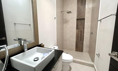 CASA EN VENTA EN PLAYA DEL CARMEN 3 REC. CON CASA CLUB EN EL ENCUENTRO