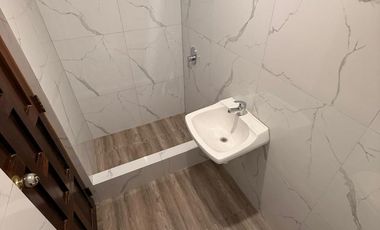 Alquilo amplio departamento a pasos del Metropolitano