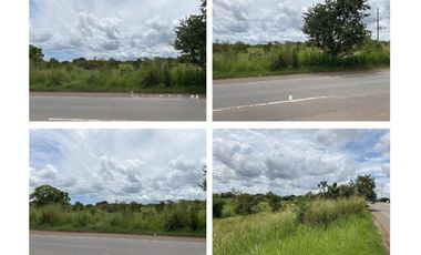Se Vende Terreno Comercial en El Roble de Aguadulce, Vía Panamericana