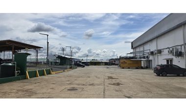 Se Alquila Terreno atrás de Green Plaza de Costa Verde