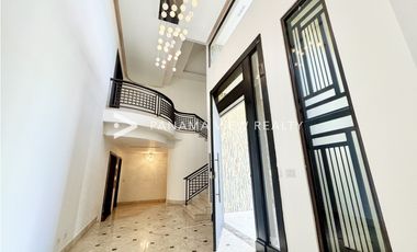 PASEO DEL PARQUE / COSTA DEL ESTE / VENTA