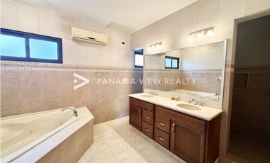 PASEO DEL PARQUE / COSTA DEL ESTE / VENTA
