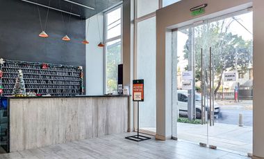 Av. Fermín Vivaceta  [2465-1]