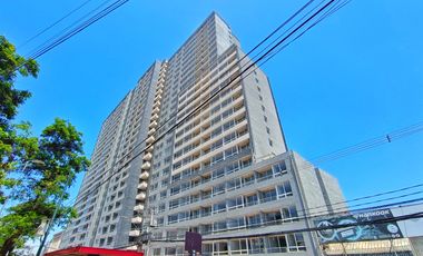 Av. Fermín Vivaceta  [2465-1]