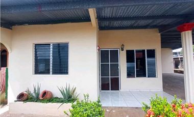 SE VENDE CASA EN AGUADULCE POCRI