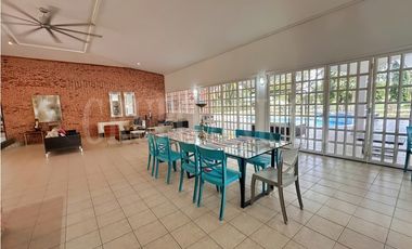 Oportunidad! Se Vende Casa en Coronado Golf con Piscina