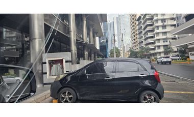 Se Alquila Local Comercial de 130M2 en Time Square Plaza, Obarrio