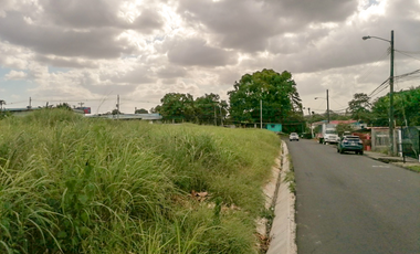 Venta Terreno Comercial en la Entrada de Villa Lobos