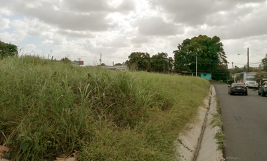 Venta Terreno Comercial en la Entrada de Villa Lobos