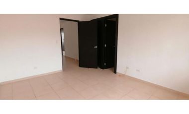 Venta de Hermosa Casa en P.H. Novona en Brisas del Golf