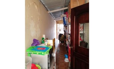 Venta de Hermosa y  Acogedora Casa en Jardines de Sevilla