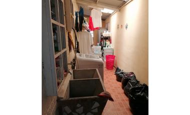 Venta de Hermosa y  Acogedora Casa en Jardines de Sevilla