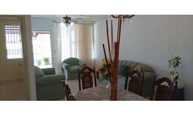 Venta de Casa en Urbanización Las Glorietas, Villa Zaita