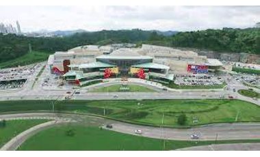 Se Alquila Local Comercial de 2261Mts2 en Altaplaza Mall