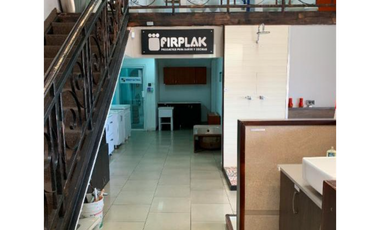 Venta o Alquiler de Local Comercial con 1990m2 en Santa Elena