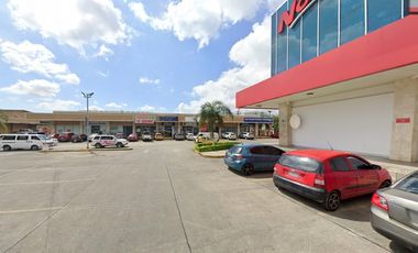 Se Alquilan Locales Comerciales 68M2 y 71M2 en C.C. La Doña