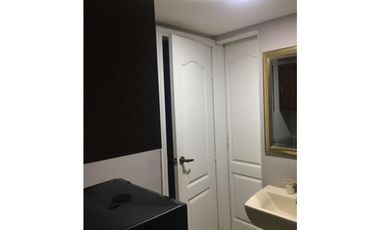 Se Vende Oficina Terminada de 122m2 en P.H. SFC, Obarrio