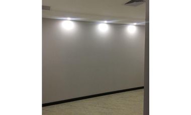 Se Vende Oficina Terminada de 122m2 en P.H. SFC, Obarrio