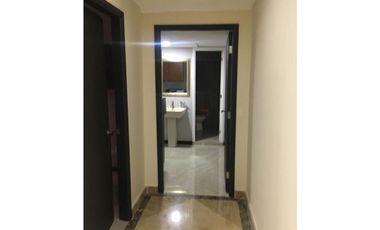 Se Vende Oficina Terminada de 122m2 en P.H. SFC, Obarrio