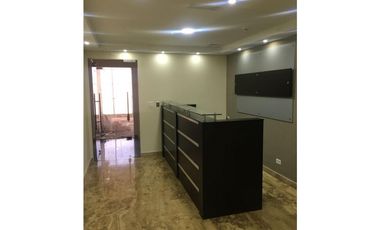 Se Vende Oficina Terminada de 122m2 en P.H. SFC, Obarrio