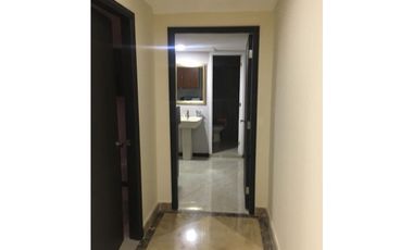 Se Vende Oficina Terminada de 122m2 en P.H. SFC, Obarrio