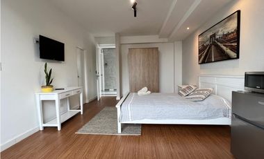 Se Vende Edificio de Apartamentos Generando Renta en Calidonia