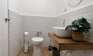 Se Vende Edificio de Apartamentos Generando Renta en Calidonia