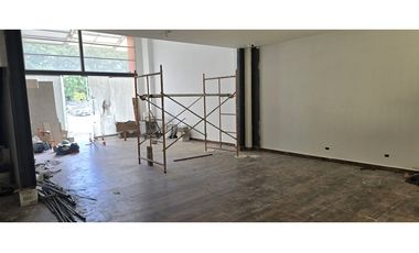 Se Alquila Local Comercial de 115M2 en Albrook Mall, area Exterior
