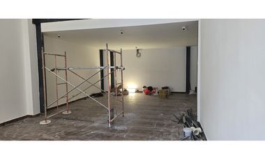 Se Alquila Local Comercial de 115M2 en Albrook Mall, area Exterior