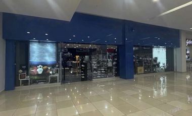 Se Vende Local Comercial de 268m2 en Westland Mall