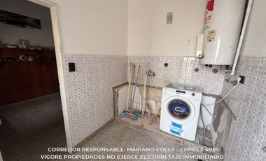 Departamento 4 ambientes 120 M² en venta con cochera en Temperley