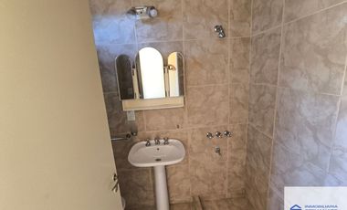 Dúplex en alquiler c/ cochera en Maipú