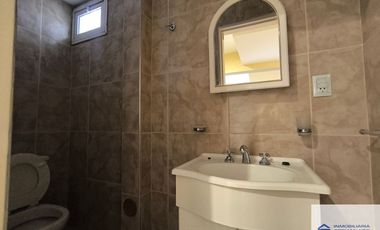 Dúplex en alquiler c/ cochera en Maipú