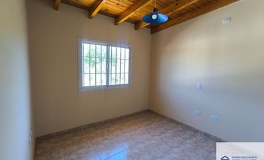 Dúplex en alquiler c/ cochera en Maipú