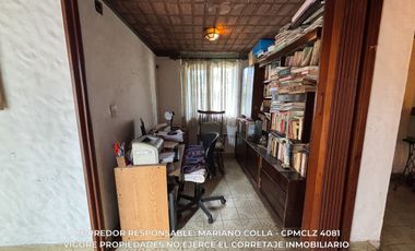 Casa 5 ambientes 204 M² cubiertos en venta con doble cochera en Adrogué