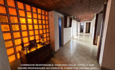 Casa 5 ambientes 204 M² cubiertos en venta con doble cochera en Adrogué