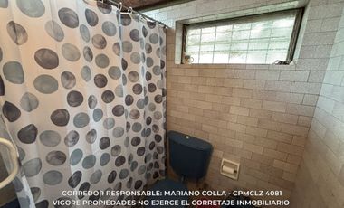 Casa 5 ambientes 204 M² cubiertos en venta con doble cochera en Adrogué