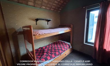 Casa 5 ambientes 204 M² cubiertos en venta con doble cochera en Adrogué