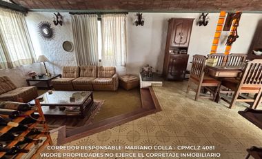 Casa 5 ambientes 204 M² cubiertos en venta con doble cochera en Adrogué