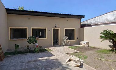 Casa en alquiler en Castelar Sur