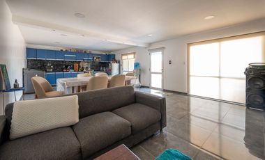 CASA EN VENTA EN ALVEAR CON LOCAL