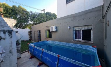 VENTA CASA 4 DORMITORIOS MAS DEPARTAMENTO ZONA SUR