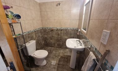 VENTA CASA 4 DORMITORIOS MAS DEPARTAMENTO ZONA SUR