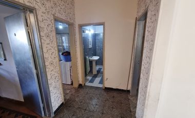 VENTA CASA 4 DORMITORIOS MAS DEPARTAMENTO ZONA SUR