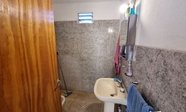 VENTA CASA 4 DORMITORIOS MAS DEPARTAMENTO ZONA SUR