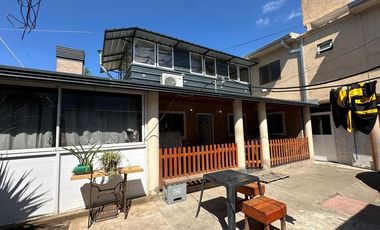 OPORTUNIDAD CASA + 2 DPTOS +LAVADERO DE AUTOS