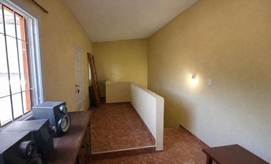 OPORTUNIDAD CASA + 2 DPTOS +LAVADERO DE AUTOS