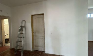 VENDO LOCAL, GALPON, SALON DE EVENTOS. TOMO AUTO