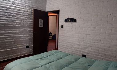 VENTA CASA 3 DORMITORIOS, COCHERA, PATIO Y LOCAL